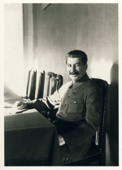 stalin_fotosessiya2.jpg